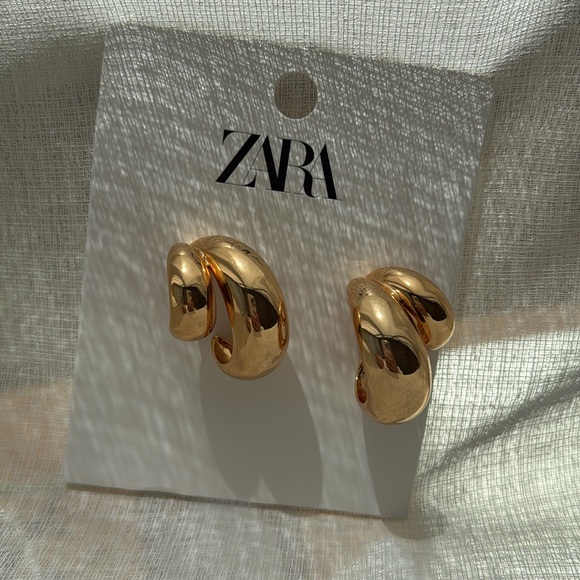 Zara Gold Hoop Earrings - Picture 6 of 11